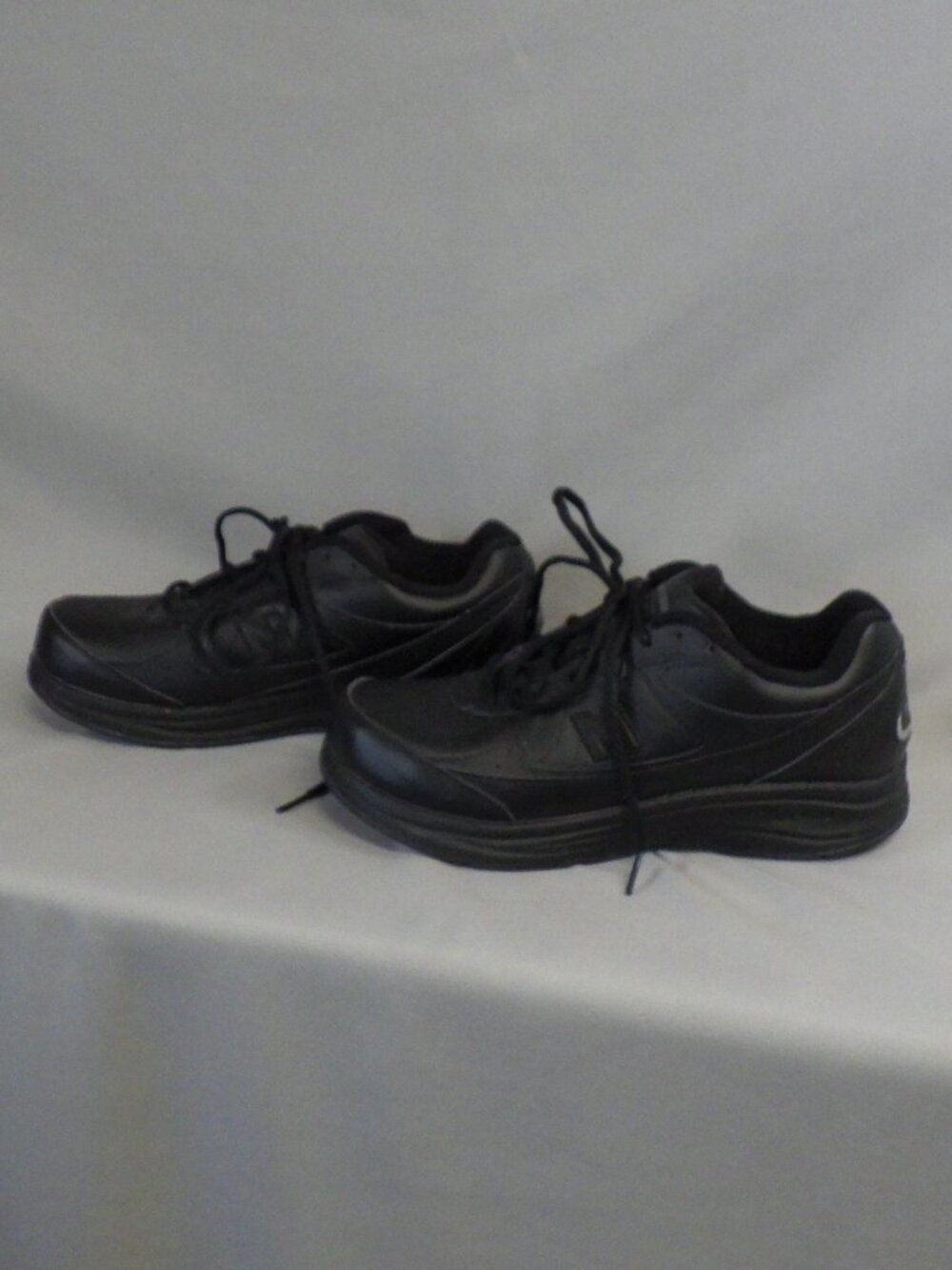 New Balance 577 V1 Women's Walking Shoes
